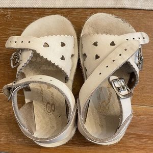 White San Sun Sweetheart Sandals